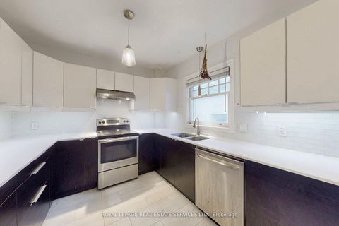 Photo 20 at 89 Oriole Parkway, St. Clair, Toronto