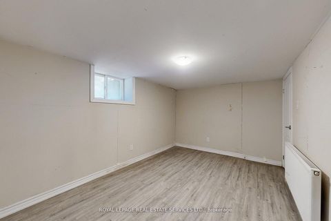 Photo 32 at 89 Oriole Parkway, St. Clair, Toronto