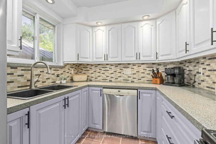 Photo 13 at 26 Marilyn Crescent, Georgetown, Halton Hills