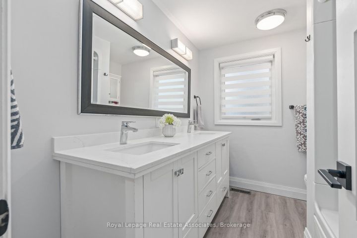 Photo 21 at 26 Marilyn Crescent, Georgetown, Halton Hills