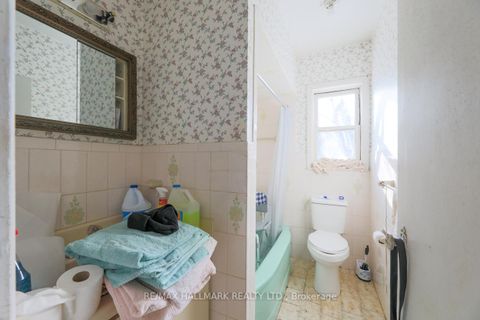 Photo 7 at 63 Highview Avenue, Cliffside, Toronto