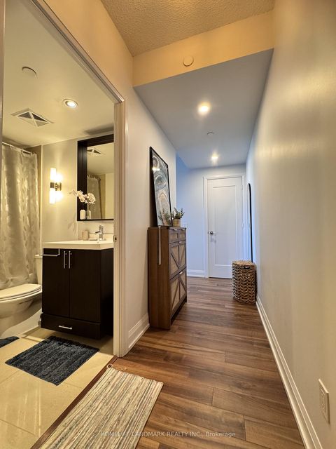 Photo 3 at 1903 - 18 Graydon Hall Drive, Donalda, Toronto