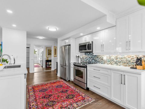 Photo 8 at 414 - 20 Guildwood Parkway, Guildwood, Toronto