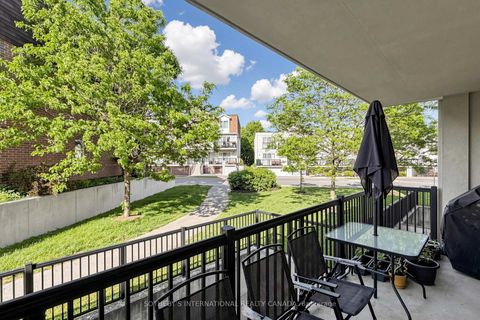 Photo 24 at 2012 - 3035 Finch Avenue W, Humbermede, Toronto