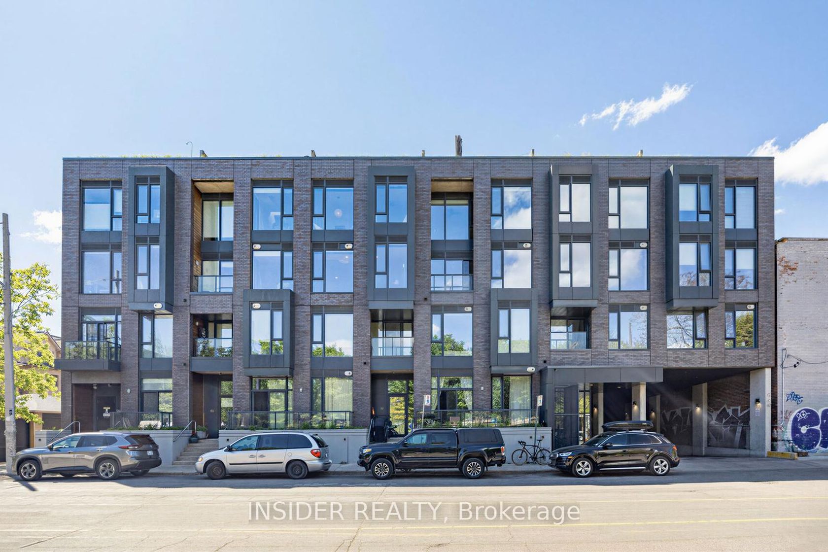 303 - 35 Wabash Avenue, Roncesvalles, Toronto 