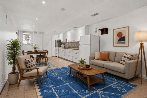 Photo 11 at 174 Rosethorn Avenue, Eglinton West, Toronto