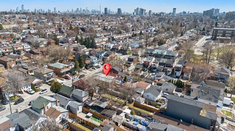 Photo 15 at 174 Rosethorn Avenue, Eglinton West, Toronto
