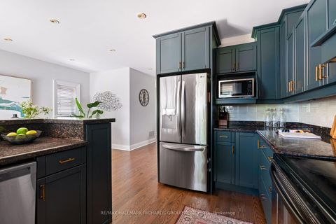 Photo 6 at 43 Sharpe Street, Cliffside, Toronto