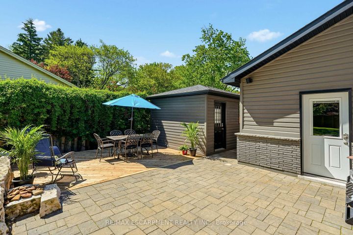 Photo 26 at 600 Deborah Crescent, LaSalle, Burlington