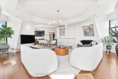 Photo 5 at 708 - 650 Mount Pleasant Road, Mount Pleasant West, Toronto