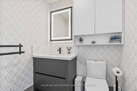 Photo 18 at 708 - 650 Mount Pleasant Road, Mount Pleasant West, Toronto