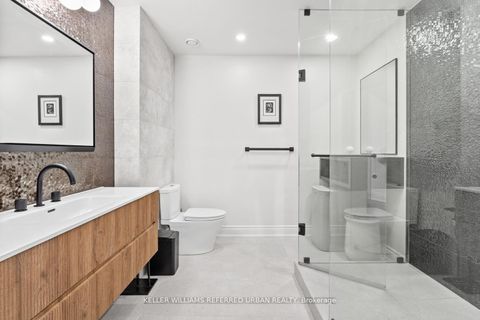 Photo 23 at 708 - 650 Mount Pleasant Road, Mount Pleasant West, Toronto