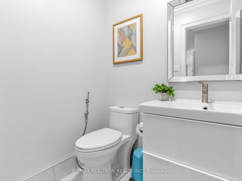 Photo 19 at 128 Embassy Drive, East Woodbridge, Vaughan