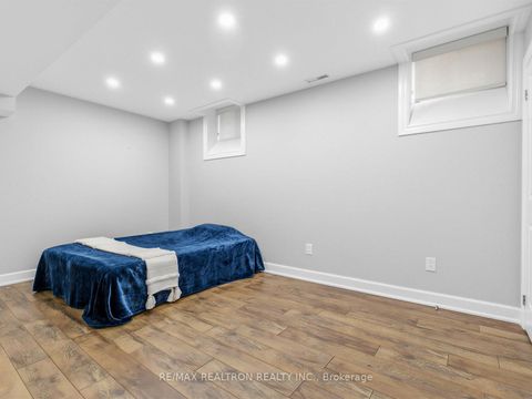 Photo 32 at 128 Embassy Drive, East Woodbridge, Vaughan
