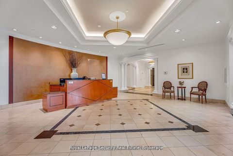 Photo 2 at 403 - 980 Yonge Street, Annex, Toronto