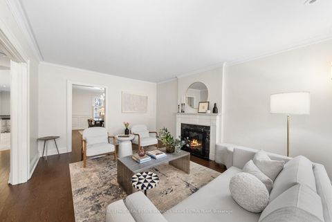 Photo 10 at 304 Heath Street E, Moore Park, Toronto