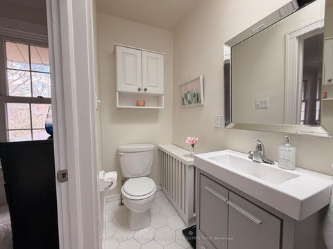 Photo 30 at 304 Heath Street E, Moore Park, Toronto
