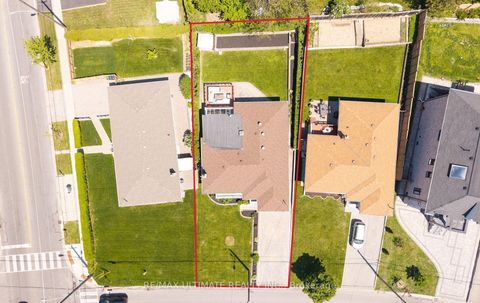Photo 2 at 60 Elvaston Drive, Victoria Village, Toronto