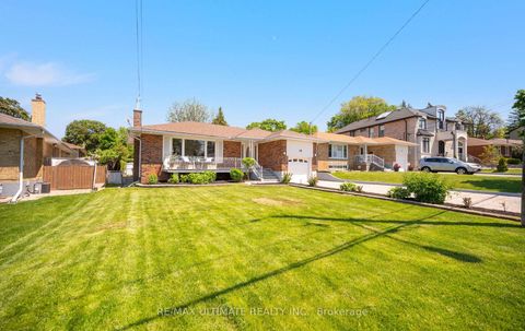 Photo 3 at 60 Elvaston Drive, Victoria Village, Toronto
