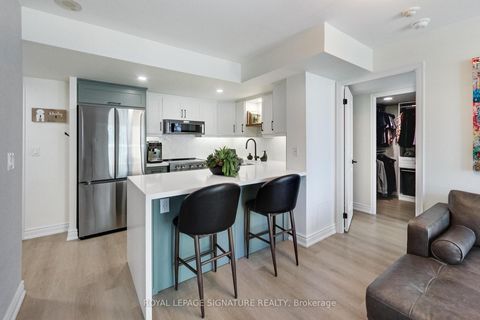 Photo 5 at 727 - 85 East Liberty Street, Niagara, Toronto