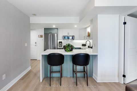 Photo 6 at 727 - 85 East Liberty Street, Niagara, Toronto