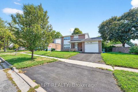 Photo 1 at 49 Kentish Crescent, Malvern West, Toronto
