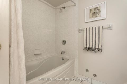 Photo 24 at 525 - 10 Guildwood Parkway, Guildwood, Toronto