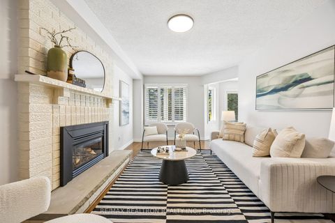 Photo 25 at 37 Dundurn Crescent, Uplands, Vaughan