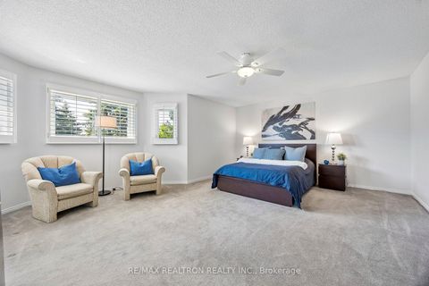 Photo 27 at 37 Dundurn Crescent, Uplands, Vaughan