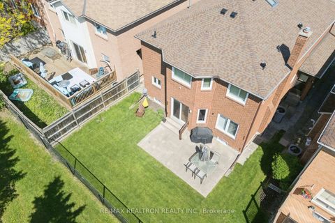 Photo 46 at 37 Dundurn Crescent, Uplands, Vaughan