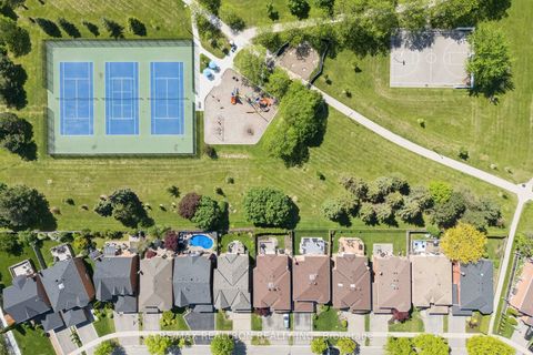 Photo 49 at 37 Dundurn Crescent, Uplands, Vaughan