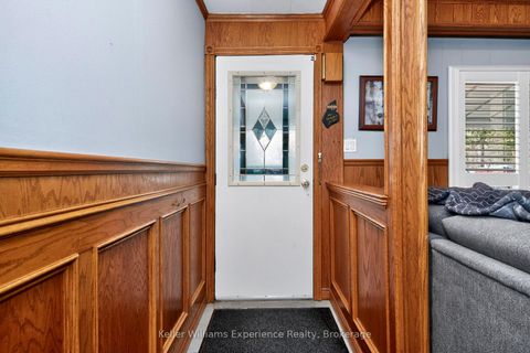 Photo 3 at 1031 Ferrier Avenue, Lefroy, Innisfil