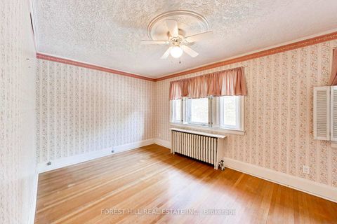Photo 11 at 164 Deloraine Avenue, Lawrence Park North, Toronto