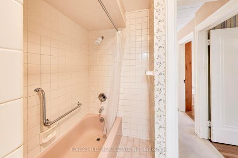 Photo 22 at 164 Deloraine Avenue, Lawrence Park North, Toronto