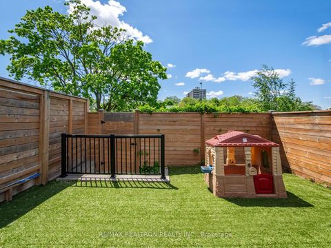 Photo 35 at 578 Northcliffe Boulevard, Oakwood Village, Toronto