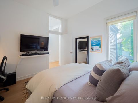 Photo 30 at 199 Boulton Avenue, South Riverdale, Toronto
