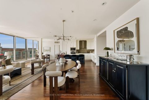 Photo 2 at 501 - 1 Rainsford Road, The Beaches, Toronto