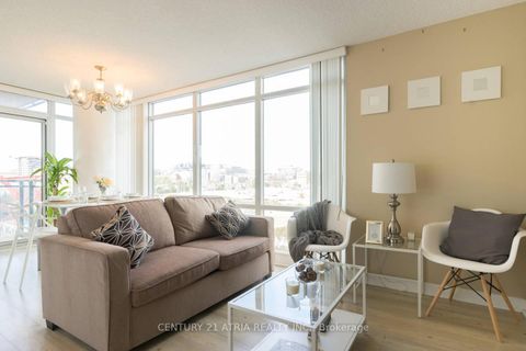 Photo 1 at 302 - 4K Spadina Avenue, Waterfront Communities C1, Toronto