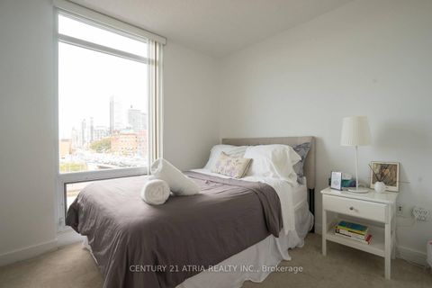 Photo 6 at 302 - 4K Spadina Avenue, Waterfront Communities C1, Toronto
