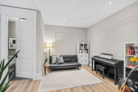 Photo 39 at 74 Bedford Park Avenue, Crosby, Richmond Hill