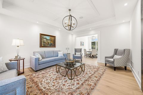 Photo 6 at 2 Hemford Crescent, Don Mills, Toronto
