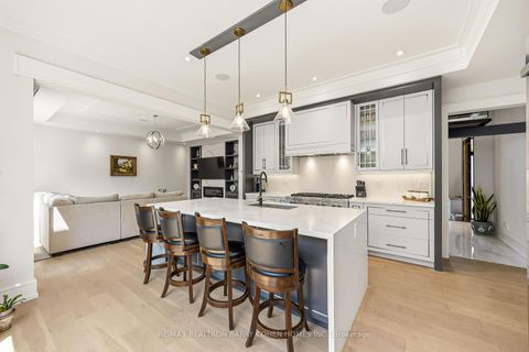 Photo 9 at 2 Hemford Crescent, Don Mills, Toronto