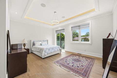 Photo 26 at 2 Hemford Crescent, Don Mills, Toronto