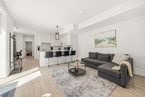 Photo 37 at 2 Hemford Crescent, Don Mills, Toronto