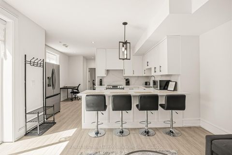 Photo 39 at 2 Hemford Crescent, Don Mills, Toronto
