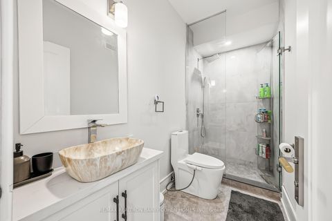 Photo 47 at 2 Hemford Crescent, Don Mills, Toronto