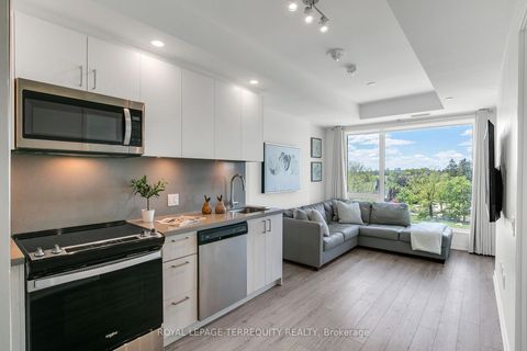 Photo 3 at 517W - 3 Rosewater Street, South Richvale, Richmond Hill