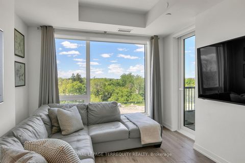 Photo 7 at 517W - 3 Rosewater Street, South Richvale, Richmond Hill