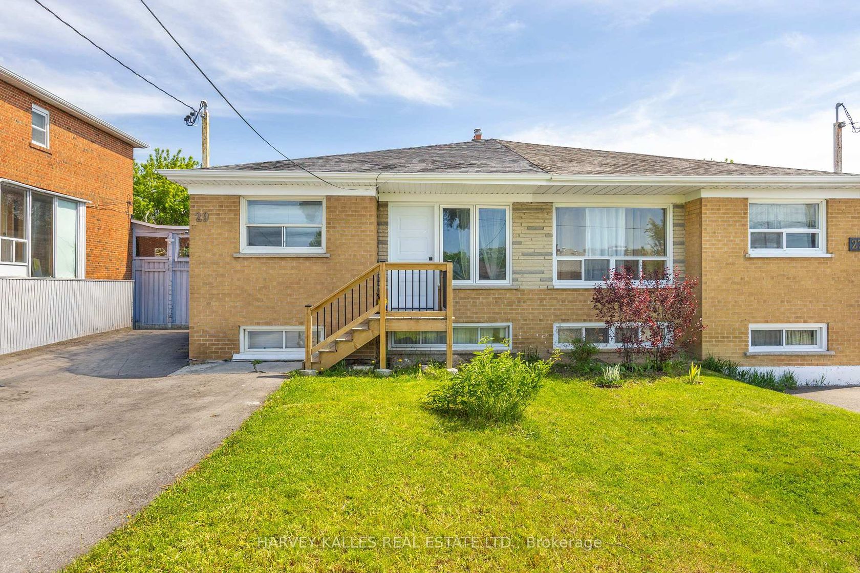 29 Giltspur Drive, Jane Heights, Toronto 
