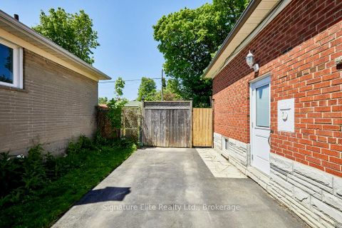 Photo 36 at 278 Chine Drive, Cliffcrest, Toronto